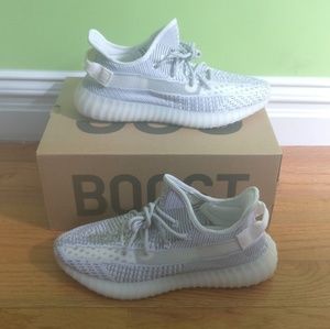 Yeezy static NON reflective